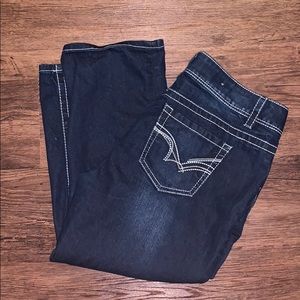 Warehouse One size 16 longer Jean capris